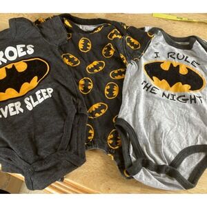 Batman I Rule The night Baby 0/3 Mth Romper And Body Suits Set Of 3